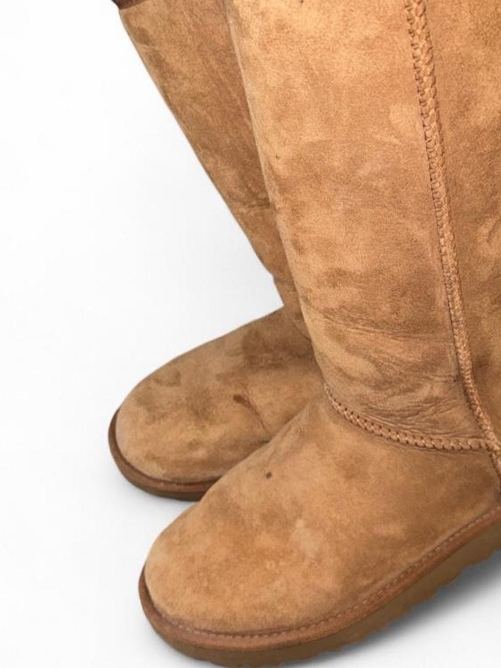 Ugg Beige Shearling-Lined Interior
